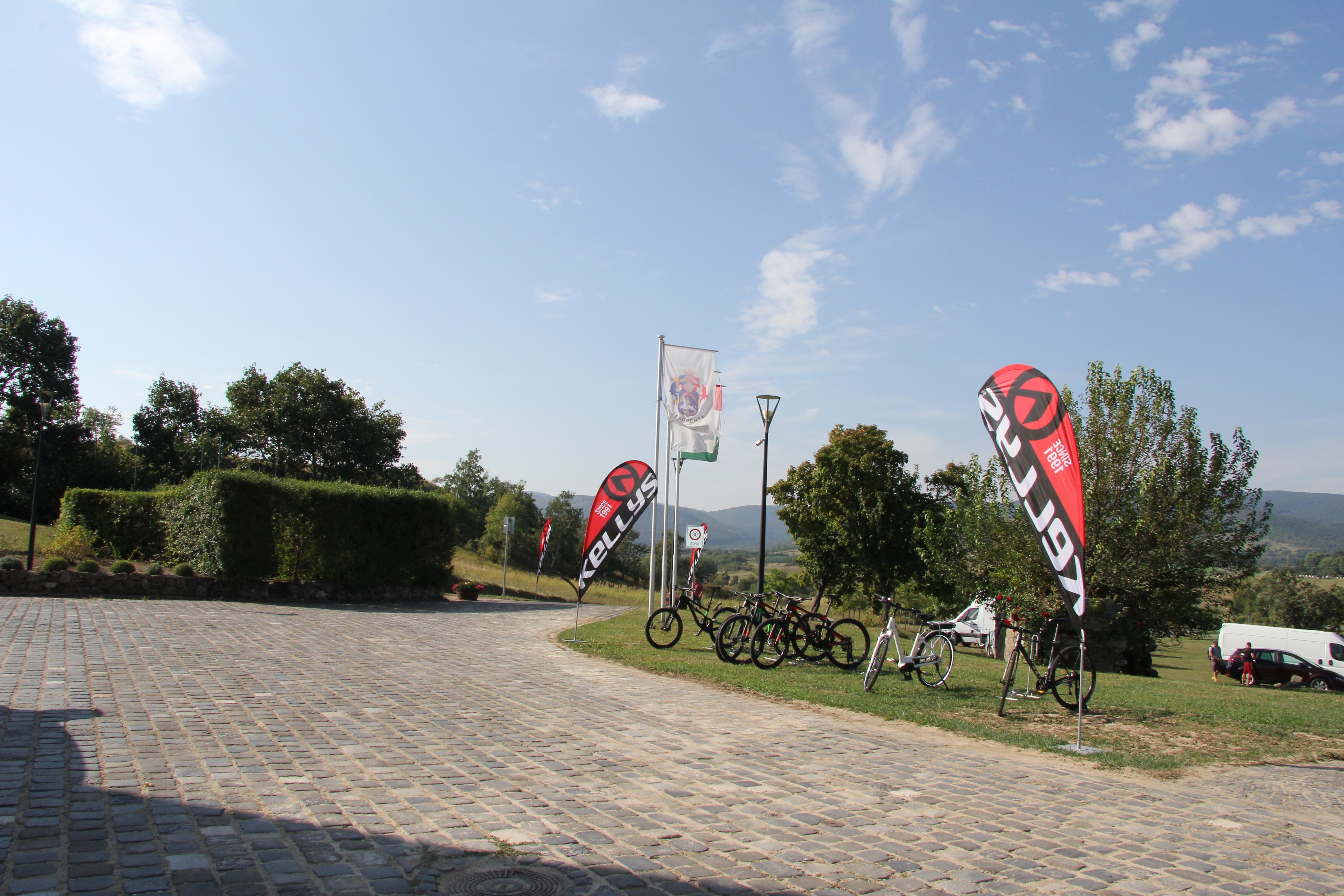 Aktives Teambildungsprogramm für Freizeitaktivitäten